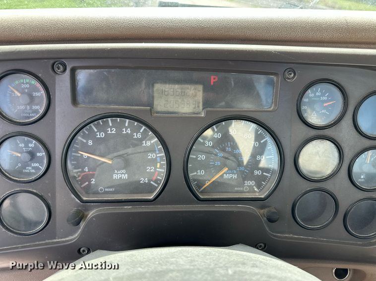 image for item NY9054 2005 Mack CV713  ready mix truck