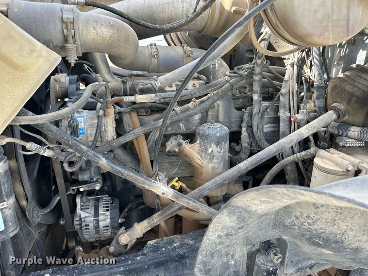 image for item NY9054 2005 Mack CV713  ready mix truck