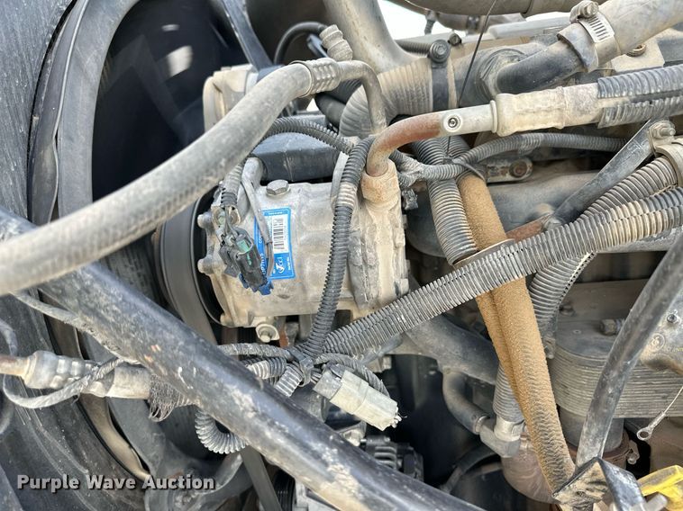 image for item NY9054 2005 Mack CV713  ready mix truck