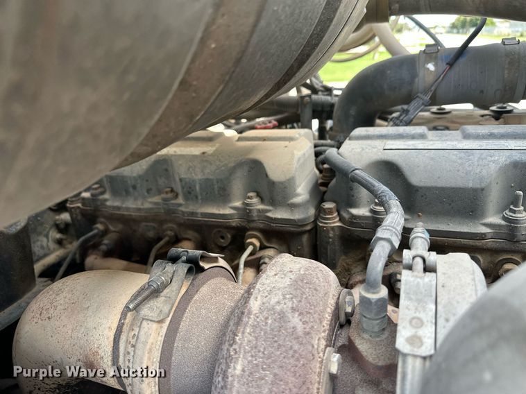 image for item NY9054 2005 Mack CV713  ready mix truck