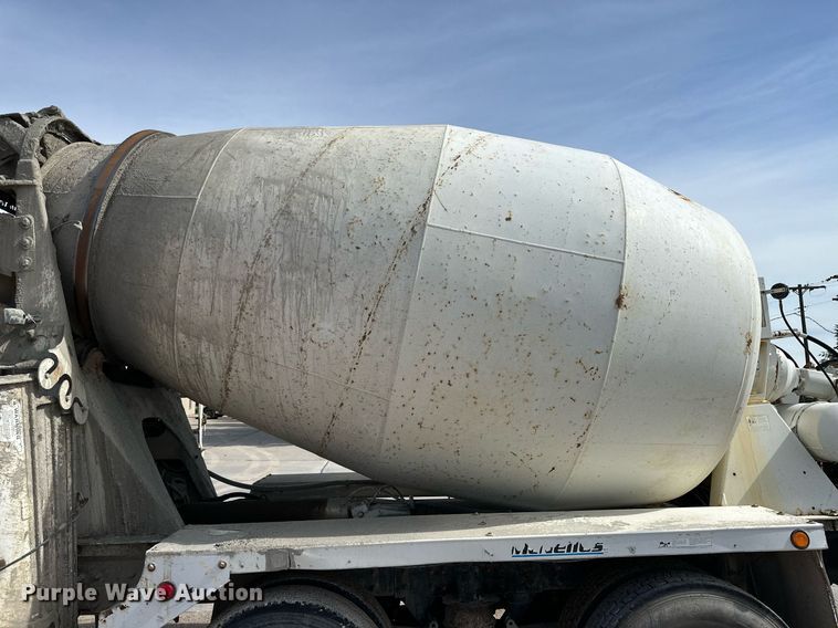 image for item NY9054 2005 Mack CV713  ready mix truck