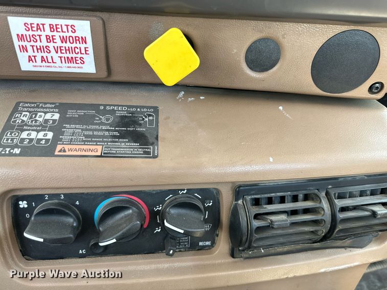 image for item NY9055 2007 Mack CV513  ready mix truck