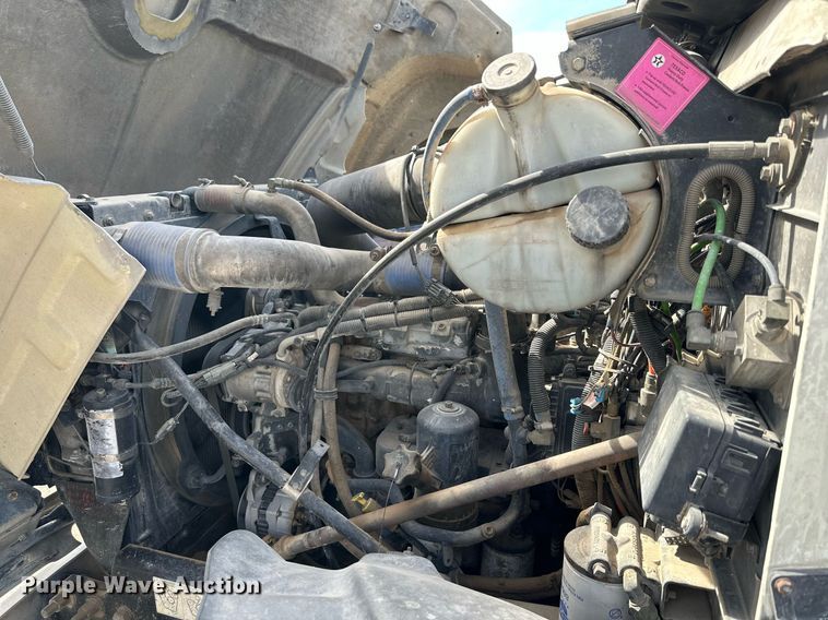 image for item NY9055 2007 Mack CV513  ready mix truck