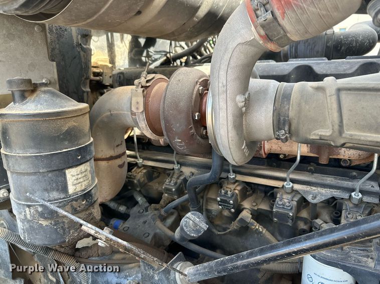 image for item NY9055 2007 Mack CV513  ready mix truck