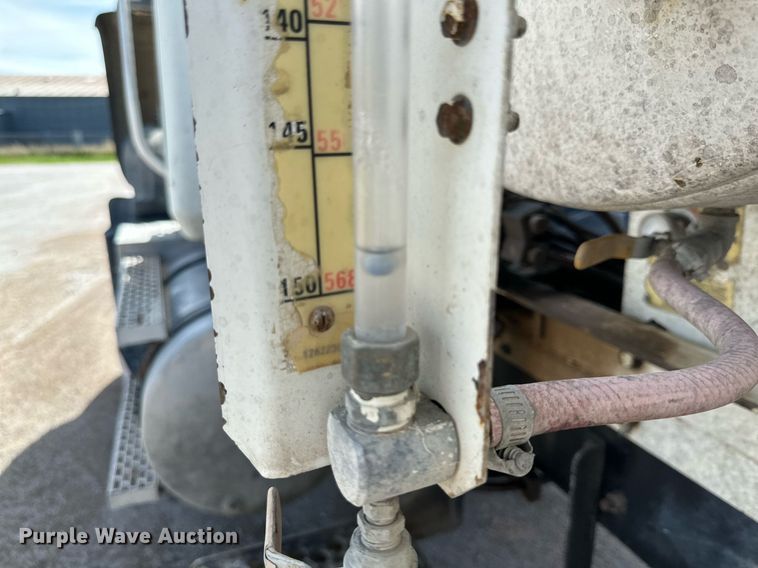 image for item NY9055 2007 Mack CV513  ready mix truck