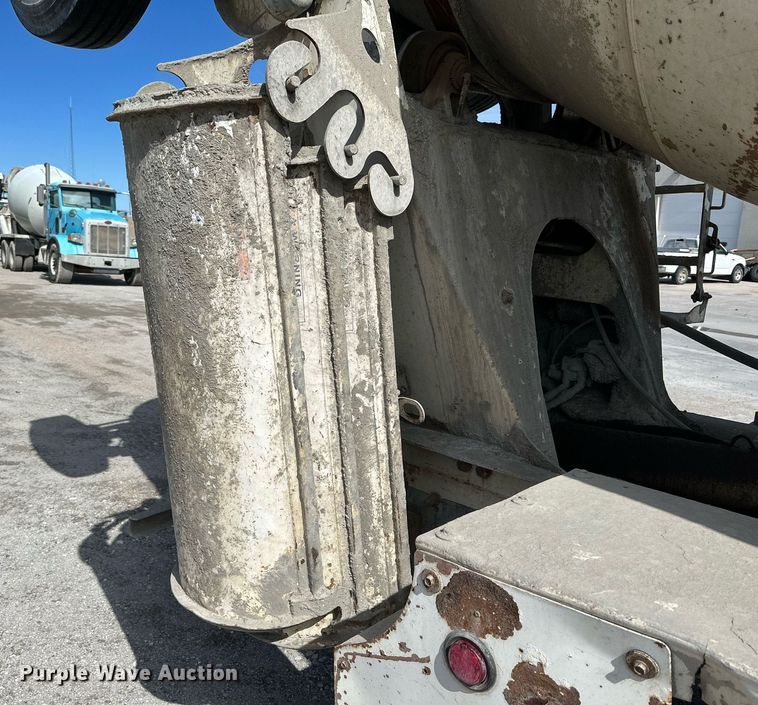 image for item NY9055 2007 Mack CV513  ready mix truck