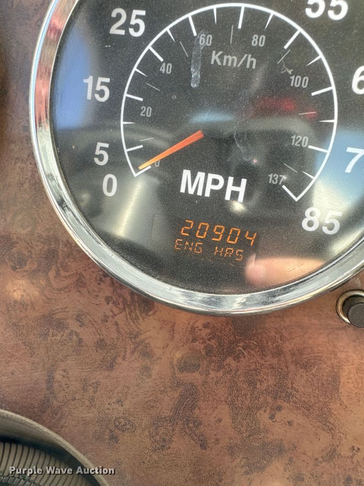 image for item NY9056 2007 International 5500i  ready mix truck