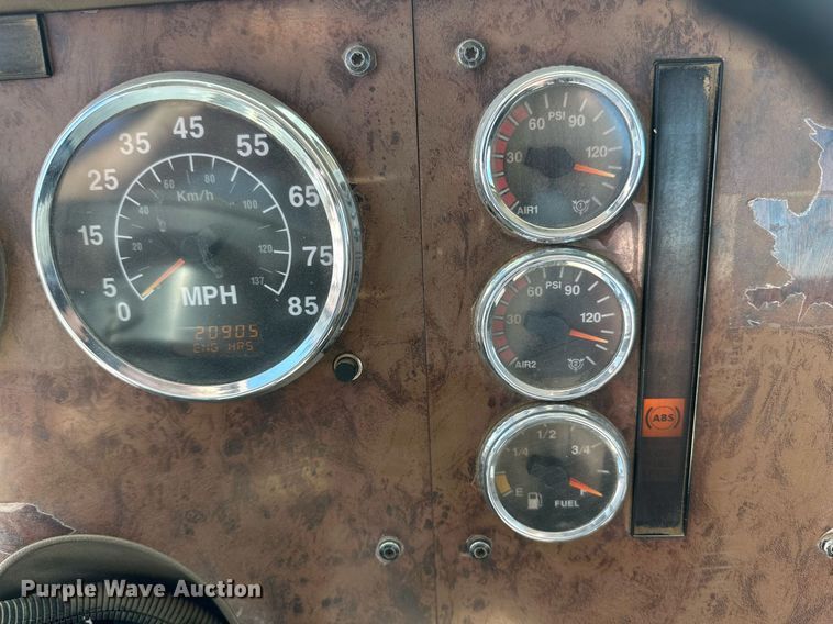 image for item NY9056 2007 International 5500i  ready mix truck