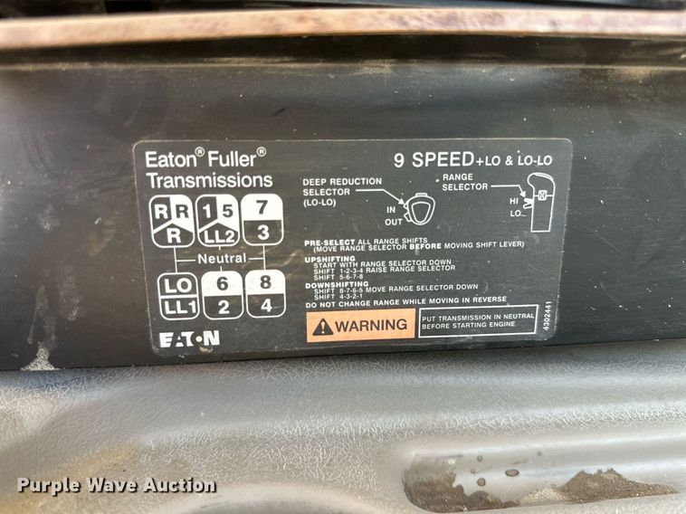 image for item NY9056 2007 International 5500i  ready mix truck