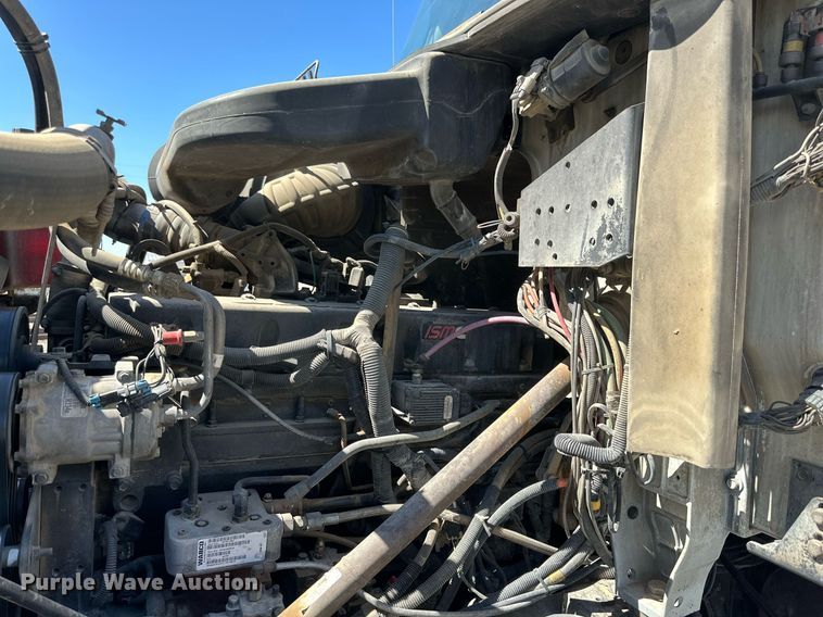 image for item NY9056 2007 International 5500i  ready mix truck