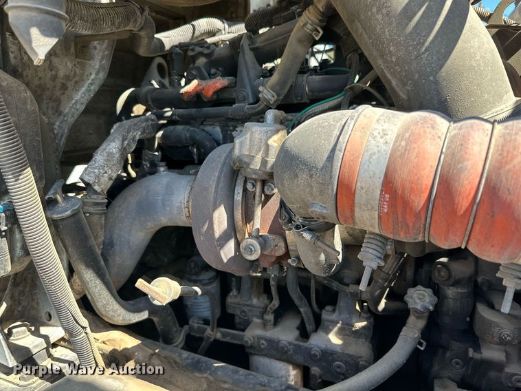 image for item NY9056 2007 International 5500i  ready mix truck