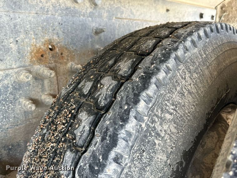 image for item NY9056 2007 International 5500i  ready mix truck