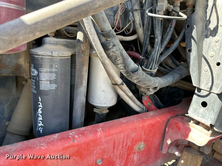 image for item NY9057 1993 Mack CH613  semi truck