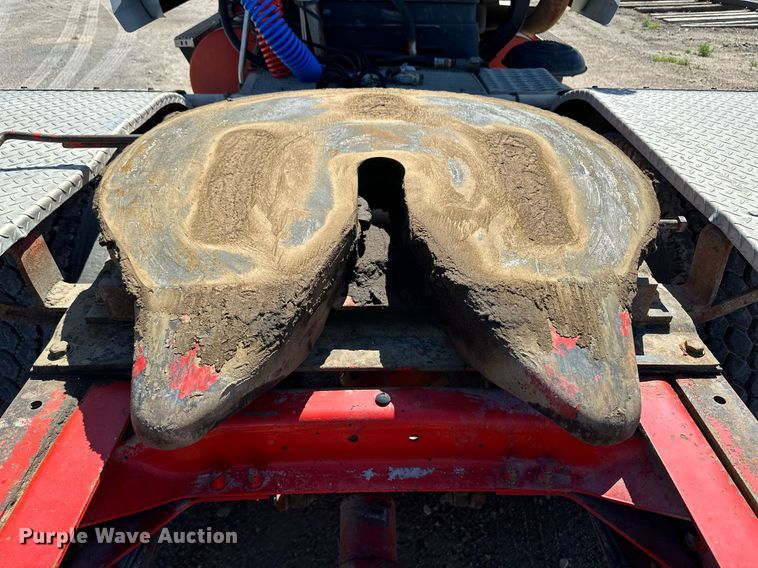 image for item NY9057 1993 Mack CH613  semi truck