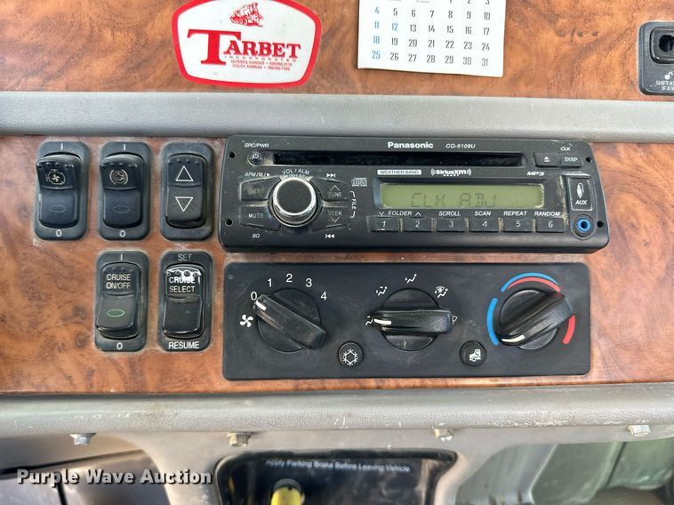 image for item NY9058 2006 Peterbilt 357  ready mix truck