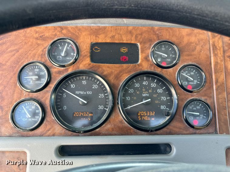 image for item NY9058 2006 Peterbilt 357  ready mix truck