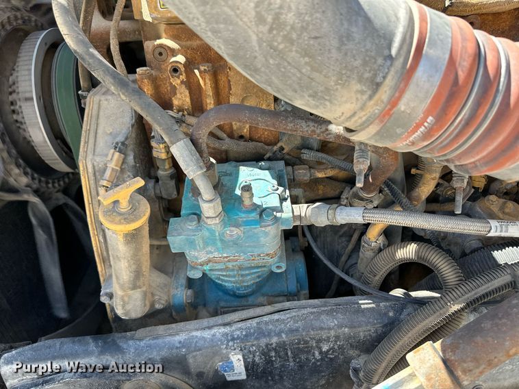 image for item NY9058 2006 Peterbilt 357  ready mix truck