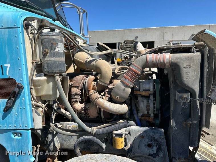 image for item NY9058 2006 Peterbilt 357  ready mix truck