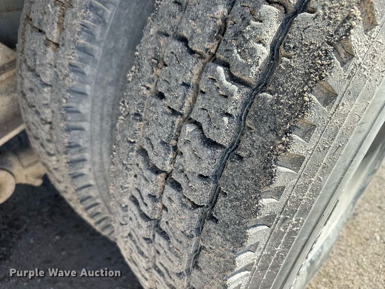 image for item NY9058 2006 Peterbilt 357  ready mix truck