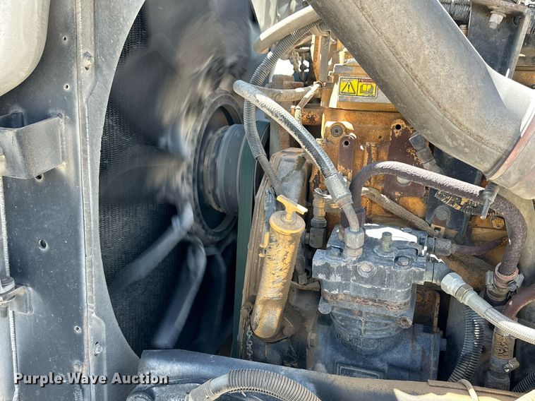 image for item NY9059 2006 Peterbilt 357  ready mix truck