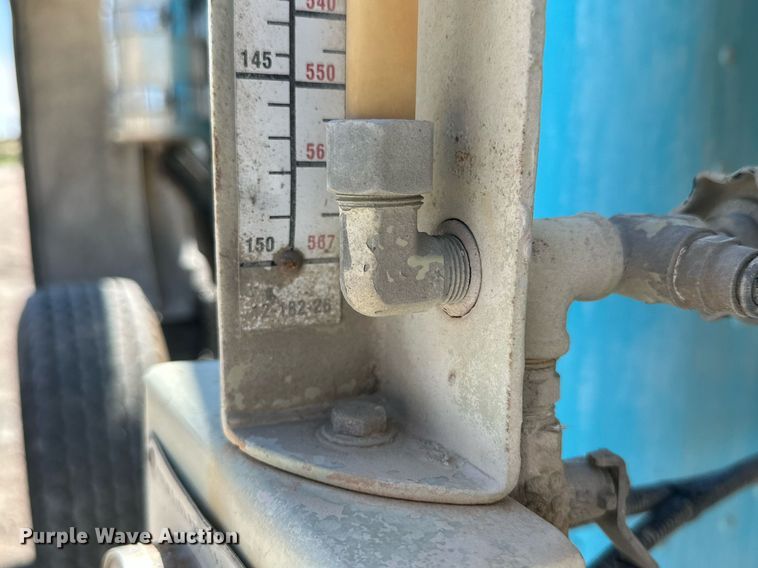 image for item NY9059 2006 Peterbilt 357  ready mix truck