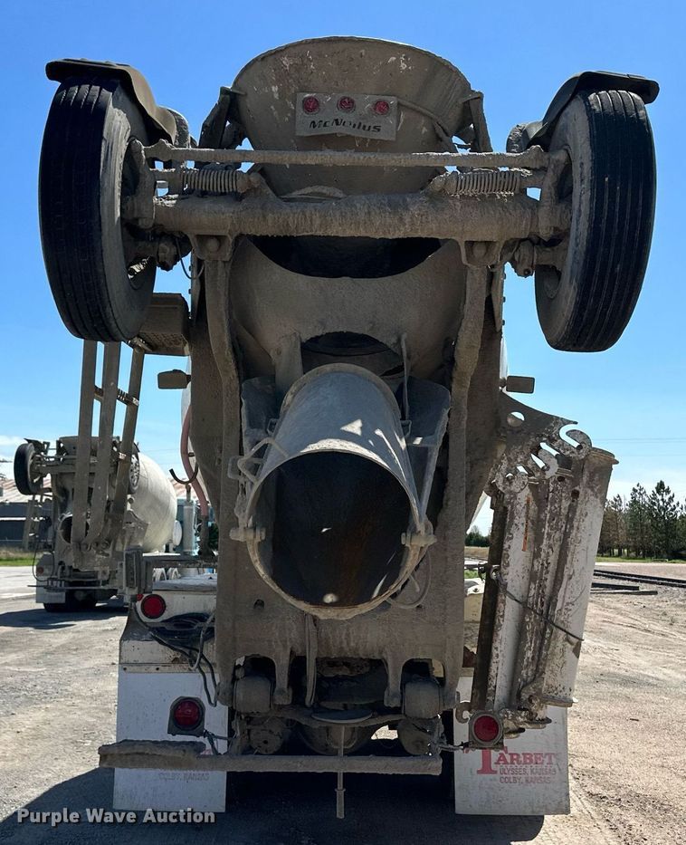 image for item NY9060 2004 Mack CV513  ready mix truck