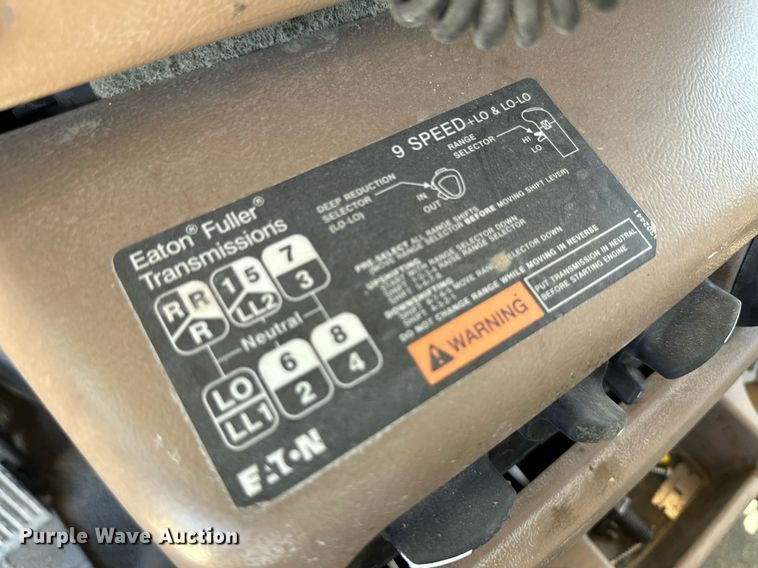 image for item NY9060 2004 Mack CV513  ready mix truck