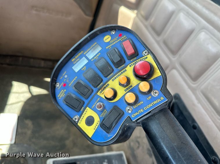 image for item NY9060 2004 Mack CV513  ready mix truck