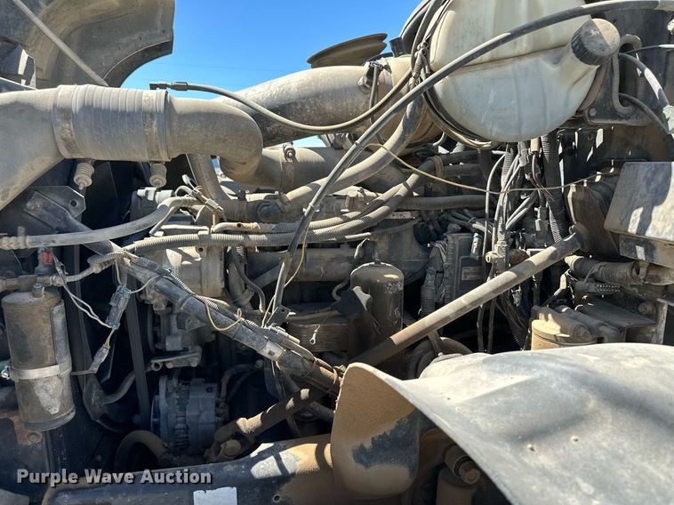 image for item NY9060 2004 Mack CV513  ready mix truck