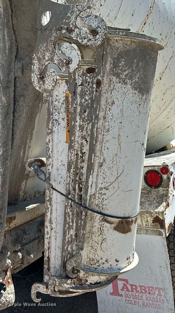 image for item NY9060 2004 Mack CV513  ready mix truck