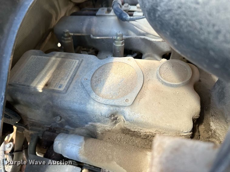 image for item NY9061 1993 UD Nissan UD3000  dump flatbed truck