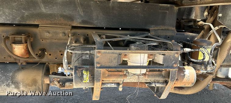 image for item NY9061 1993 UD Nissan UD3000  dump flatbed truck