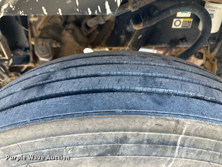 image for item NY9062 2006 Peterbilt 379  semi truck