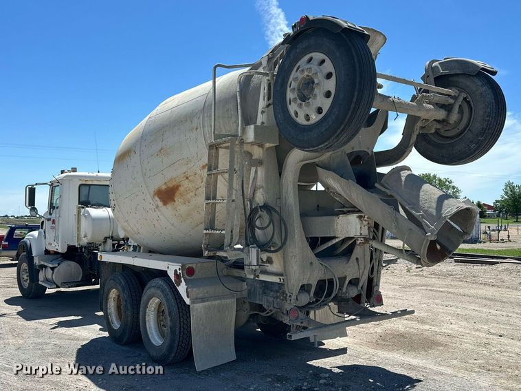 image for item NY9063 2005 Mack CV513  ready mix truck