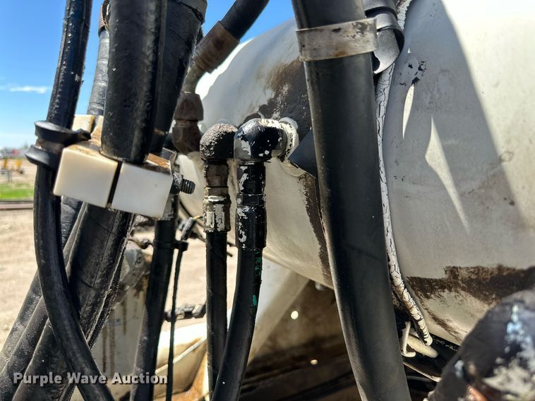 image for item NY9063 2005 Mack CV513  ready mix truck