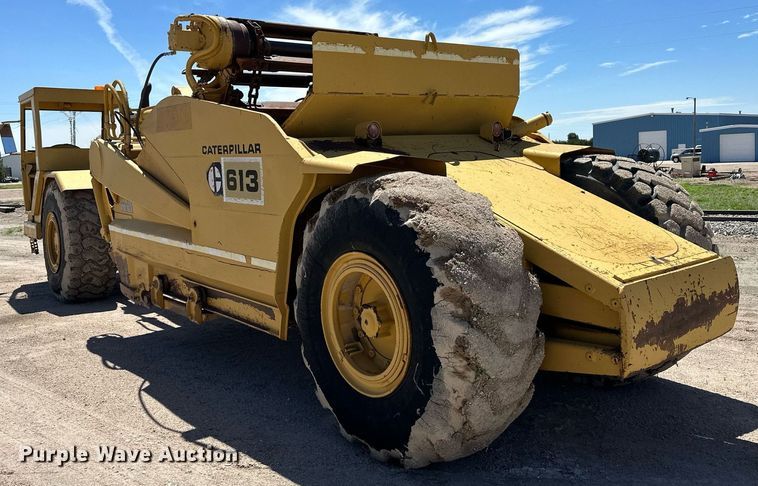 image for item NY9064 1970 Caterpillar 613  elevating scraper