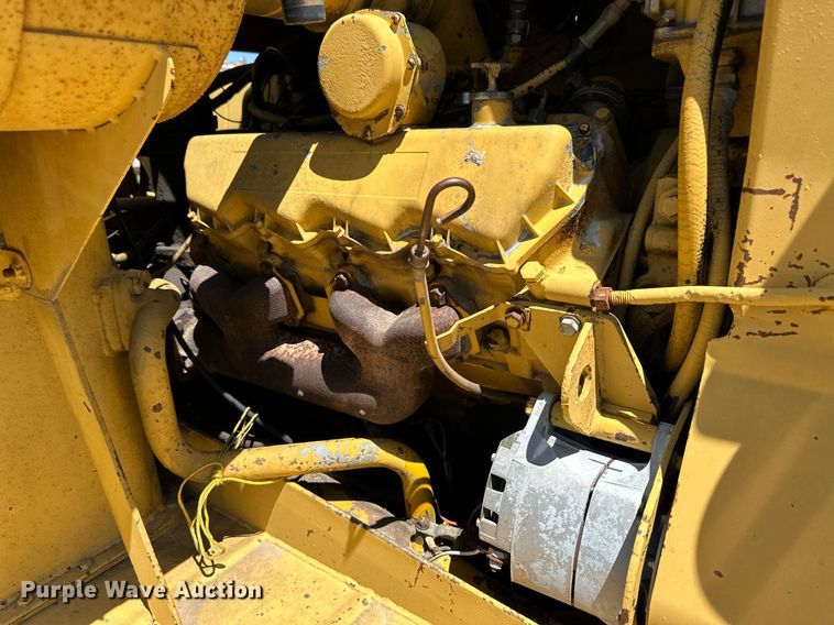 image for item NY9064 1970 Caterpillar 613  elevating scraper