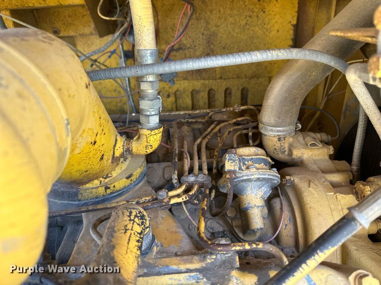 image for item NY9064 1970 Caterpillar 613  elevating scraper