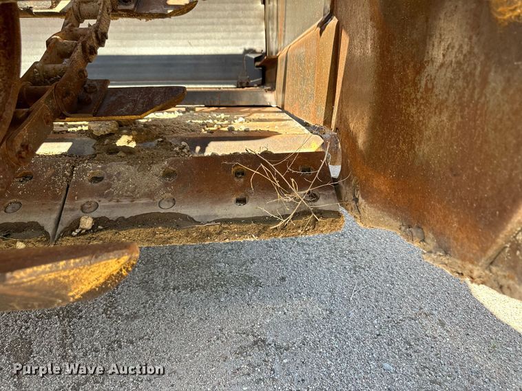 image for item NY9064 1970 Caterpillar 613  elevating scraper