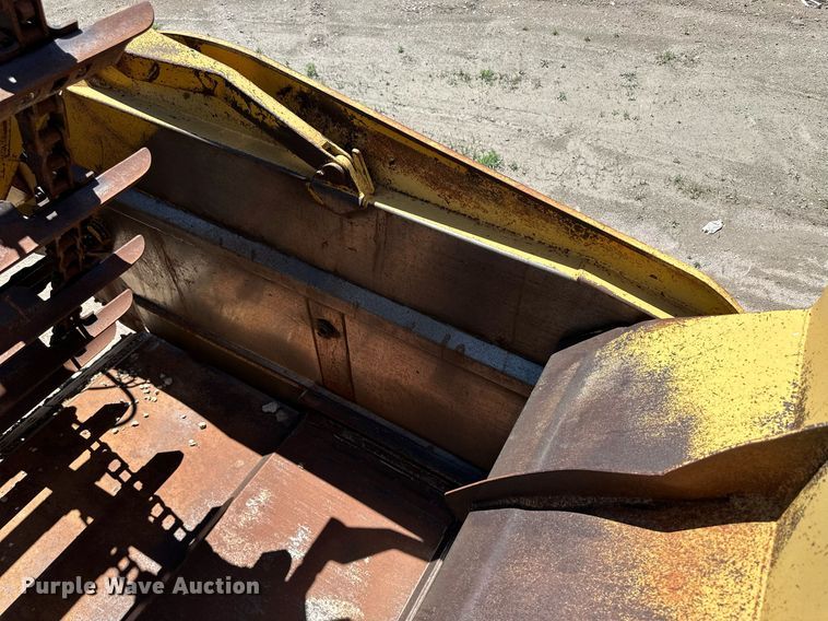 image for item NY9064 1970 Caterpillar 613  elevating scraper