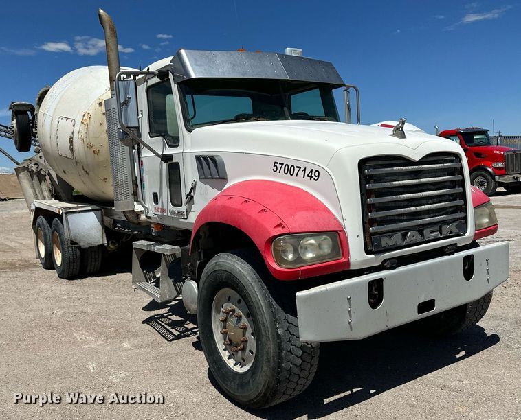 image for item NY9065 2007 Mack CTP713  ready mix truck