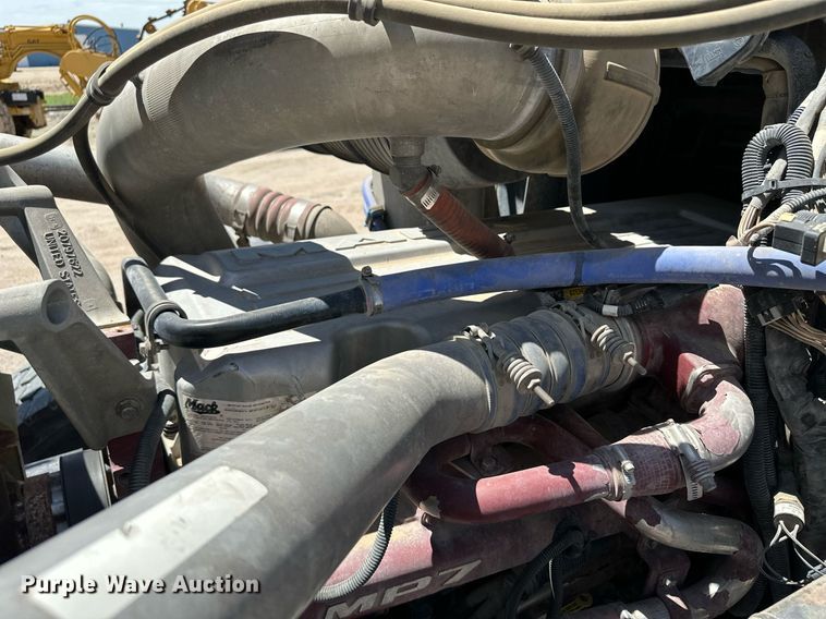 image for item NY9065 2007 Mack CTP713  ready mix truck