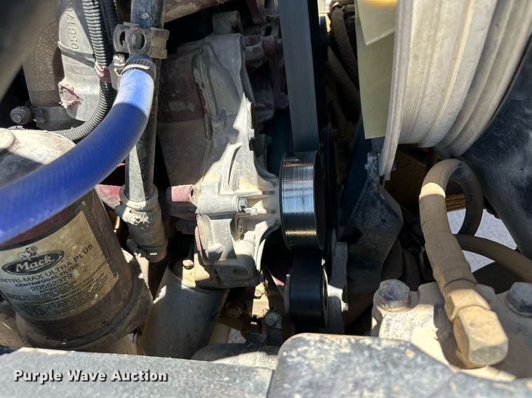 image for item NY9065 2007 Mack CTP713  ready mix truck