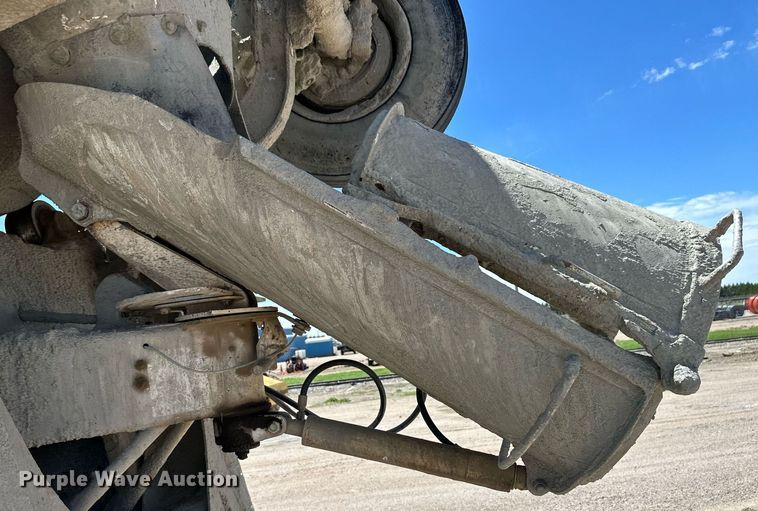 image for item NY9065 2007 Mack CTP713  ready mix truck