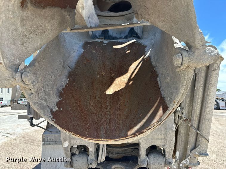 image for item NY9065 2007 Mack CTP713  ready mix truck