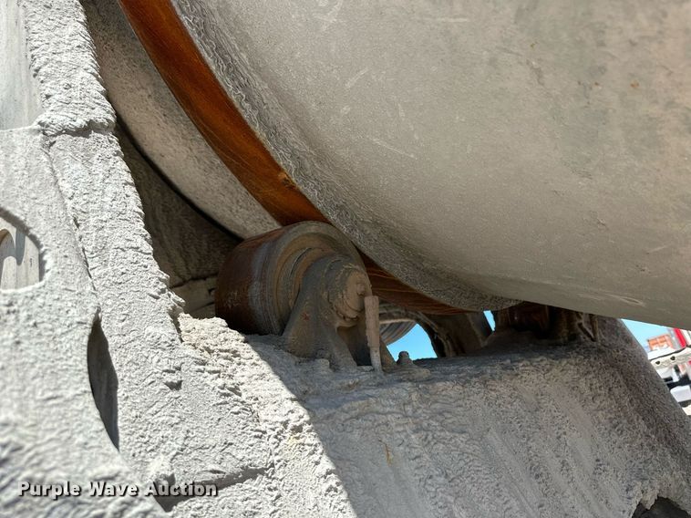 image for item NY9065 2007 Mack CTP713  ready mix truck