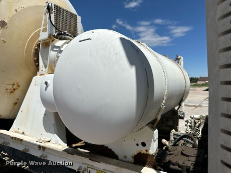 image for item NY9065 2007 Mack CTP713  ready mix truck