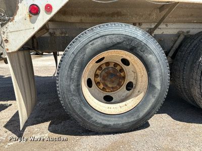 image for item NY9065 2007 Mack CTP713  ready mix truck