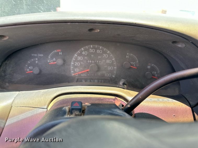 image for item NY9066 1997 Ford F150 XL  SuperCab pickup truck