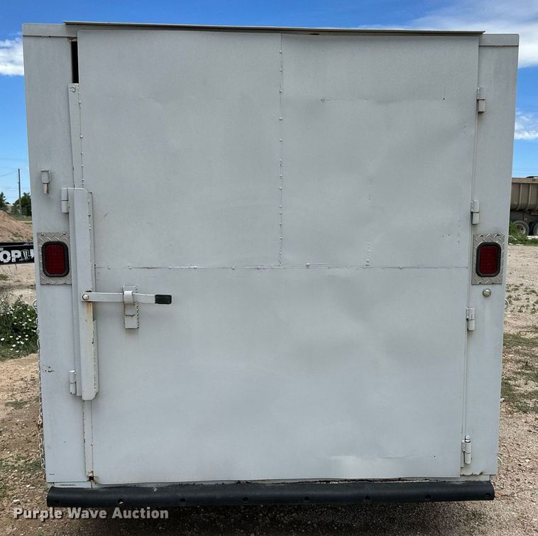 image for item NY9068 1991 Travalong  livestock trailer